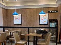 大堂-魏家凉皮(梨园店)