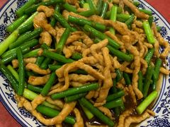 肉丝蒜苗-北大地皖峰饭馆