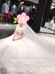 -艾米丽婚纱礼服