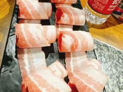 -老牌坊云南鱼豆花火锅(哈西万达店)