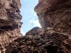 -天山神秘大峡谷