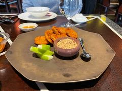 榛果花生鸭肝酱葱油饼-杭州西子湖四季酒店·金沙厅