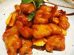 菠萝咕咾肉-青年公社烤鸭(青年路店)