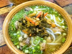 -正宗李家土鸡米线店