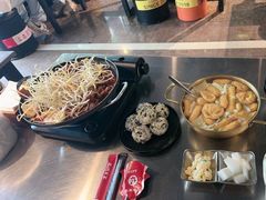 无骨辣汤鸡爪-吴草鸡爪오초닭발(城阳总店)