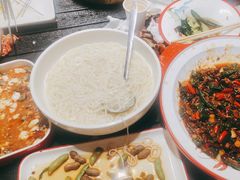 -王钵宴遇王龙虾烧烤旗舰店(中山北路店)