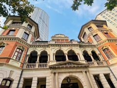 -Laderach 莱德拉(上海环贸iapm店)