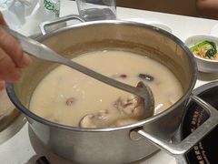 -煲王粤菜餐厅(中侨中心店)