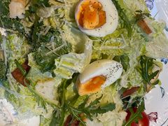 罗马凯撒沙拉-1886德国汽车餐厅(外滩中央店)