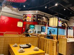 大堂-肖记公安牛肉鱼杂(田林路店)