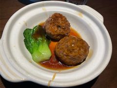 蛋黄狮子头-前海沿·青岛菜(李沧万达店)