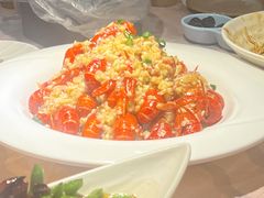 -肥肥虾庄·金牌油焖大虾(沙湖店)