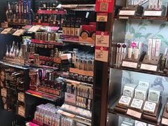 -莎莎(西九龙高铁站店)