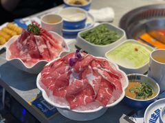 -生活如沸·顺德水牛奶火锅(人民广场店)