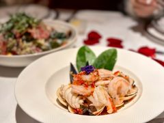 -Mogul Eatery·大亨餐酒馆
