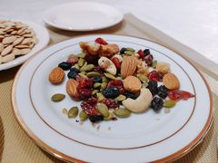 -金私燕鲜炖燕窝(万达店)