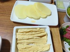 -傣妹火锅(南京东路一店)