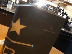 -星巴克臻选(国贸商城首店)