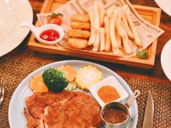 -加菲咖啡西餐厅garfield coffee(蓝宝石大厦店)