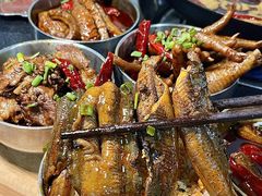 -铜元老码头鳝鱼火锅
