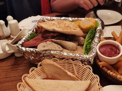 -宝莱纳啤酒花园餐厅PAULANER BRAUHAUS Nanjing(广州路店)
