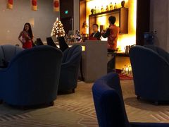 在这里等6点开始的自助-北京万寿宾馆-阳光西餐厅