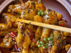 -小董哥烤串·爆汁大油边(故宫店)
