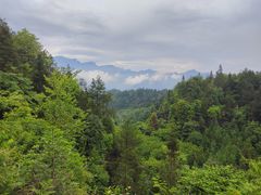 -梭布垭石林景区