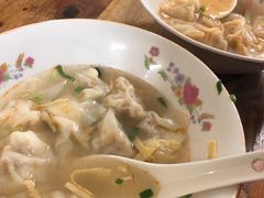 -胖子馄饨坊(天目大厦东南)