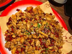 破店碎碎鸡-泥糊破店小酒馆·团建聚餐(南京西路店)