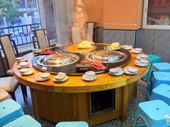 -东北人家铁锅炖(水岸帝景店)