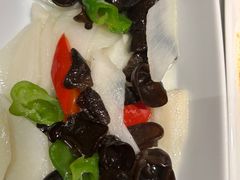 木耳炒山药-香料集市新疆餐厅·清真聚餐(成都远洋太古里店)