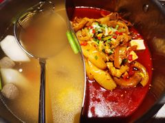牛杂鸳鸯锅-左庭右院鲜牛肉火锅(环球港店)