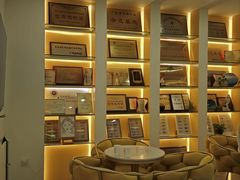 -首脑美容美发化妆美甲培训学校(龙岗校区)