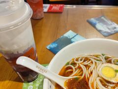 -CoCo都可(湖滨银泰店B区店)