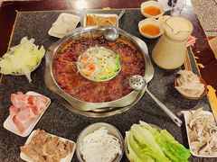 -邓莽子老火锅(中兴路总店)