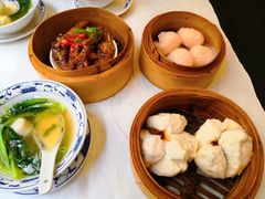 -Woeng Kee