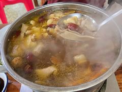 鸡煲-广宁炭炉鸡煲·富临门饭店