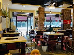 大堂-水碾河刘老大串串香(水碾河路店)