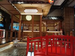 -艺漫酒店(苏州寒山寺狮山路地铁站店)