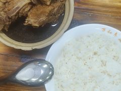 -万和春排骨砂锅米饭(湖北路店)
