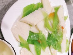 -鲜榨果汁·啤酒鱼(环岛河店)