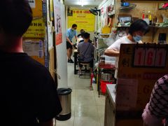 -牛师傅广式药膳牛骨汤美食(江南西店)