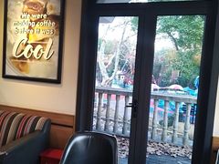 卡座-COSTA COFFEE(上海虹口公园店)