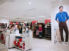 -优衣库(广州天河领展广场店)