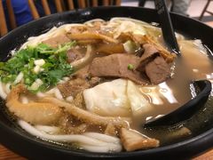 -鑫花溪牛肉米粉(凤凰街创始总店)