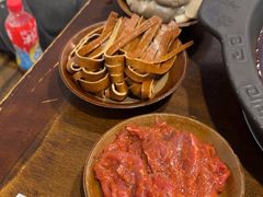 -黄潇洒老火锅(九眼桥宏济巷店)