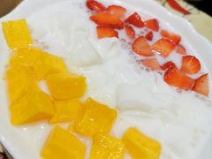 士多啤梨芒果捞河-甜心妈妈·榴莲星级糖水(北京路总店)