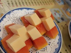木瓜奶冻-广信牛奶甜品世家(台东店)