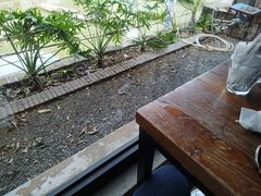-喜洲吧·江畔老船厂·庭院餐厅(喜临院店)